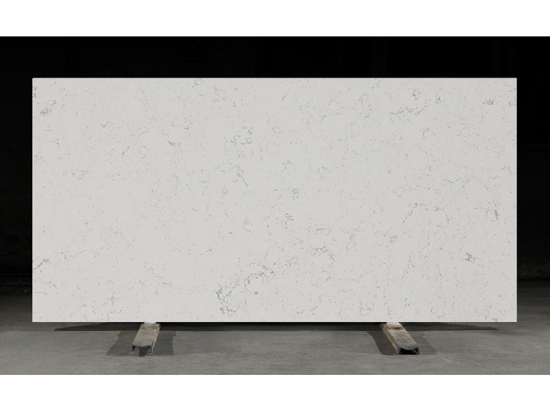 Kvartsplaat, mis näeb välja nagu Carrara marmor